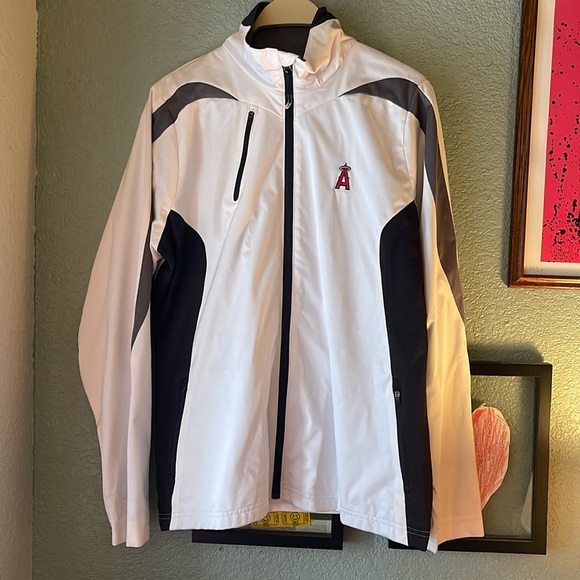 Antigua Jackets & Blazers - Angel Baseball Women’s Large Windbreaker White